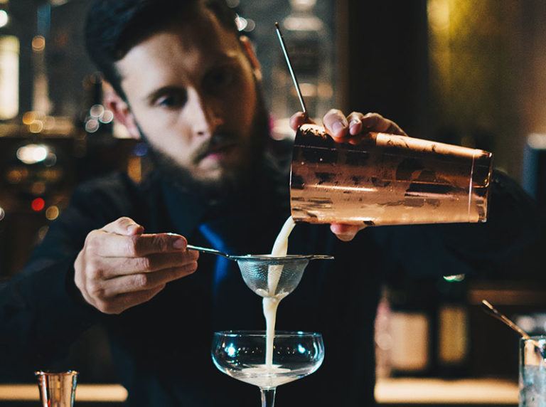 Tout pour le barman, matxup